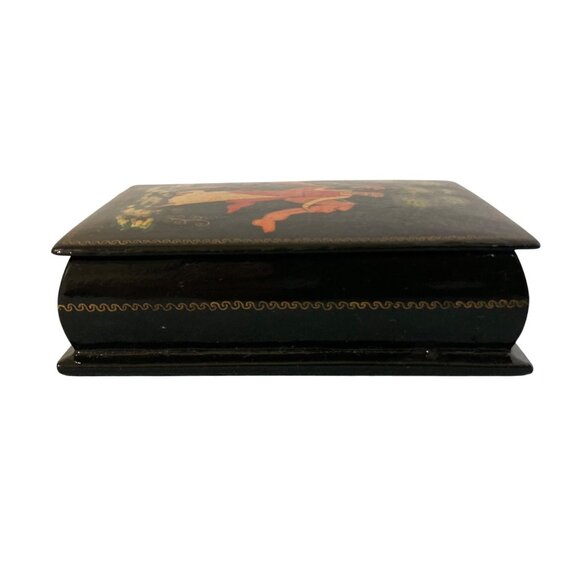 Palekh Lacquered Jewelry Box Vintage Wooden Jewelry Box Fairytale Couple Signed - Picture 5 of 10